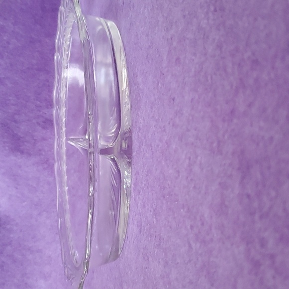 Vintage Clear Glass Divided Plate, Sunburst Herringbone Pattern Depression Glass - Picture 2 of 5